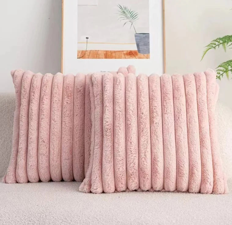 Housse de Coussin en Fausse Fourrure de Lapin