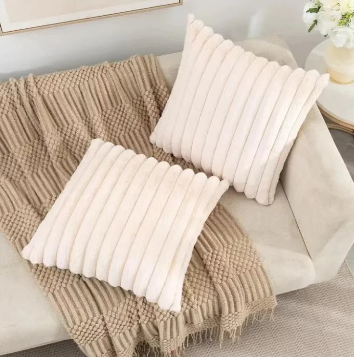 Housse de Coussin en Fausse Fourrure de Lapin